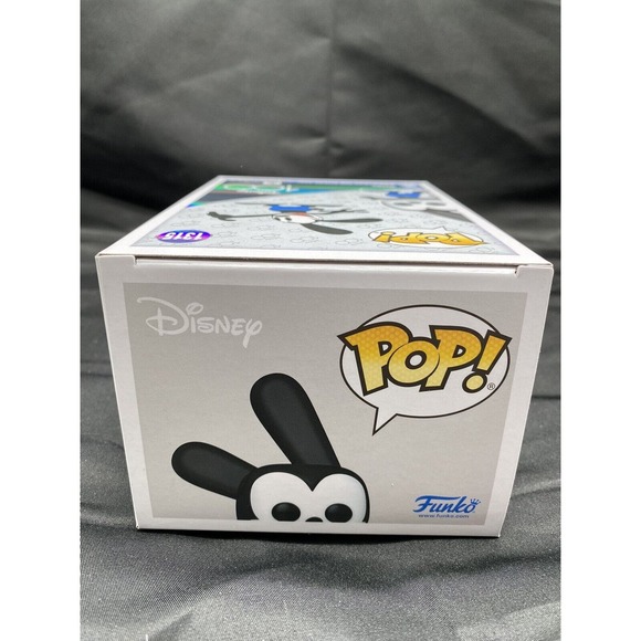 Funko Pop! Disney 100 - Oswald The Lucky Rabbit #1315 with Protector - Picture 6 of 7